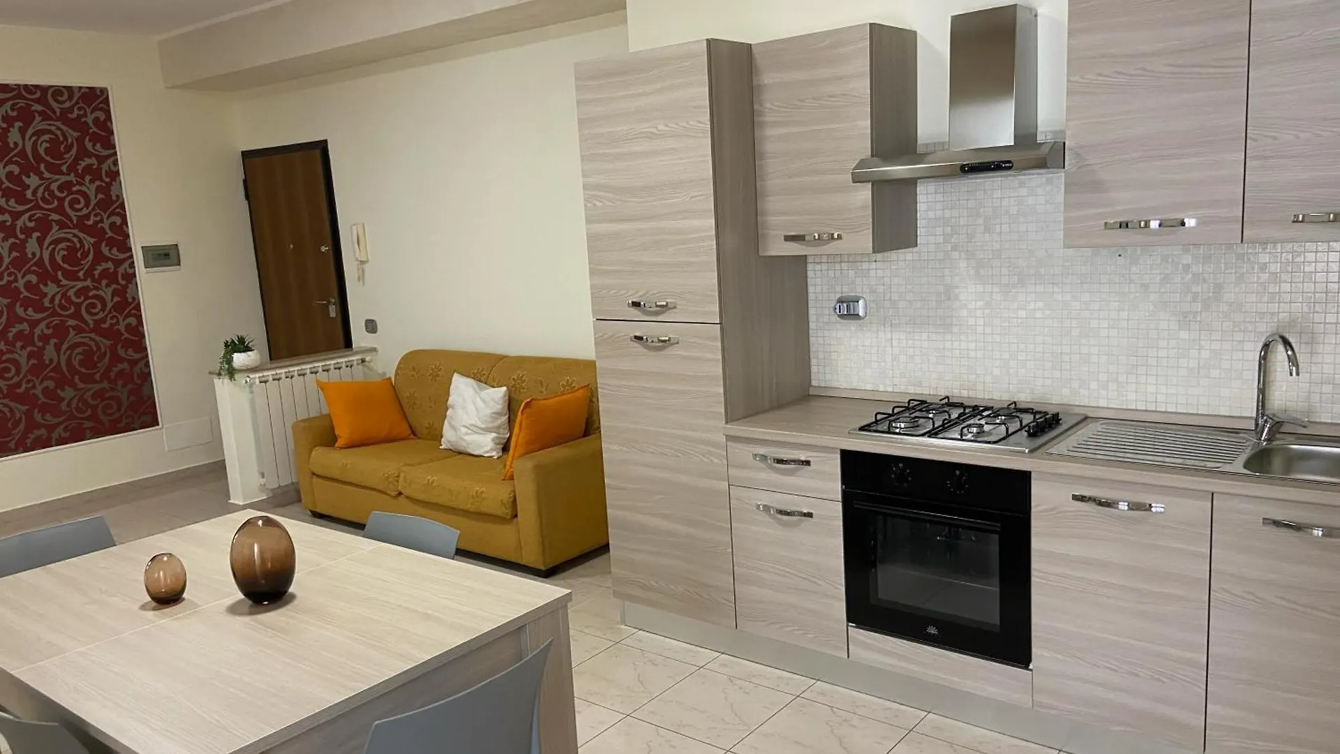 Golden House Holiday Belpasso